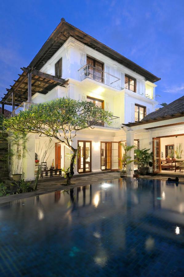 Villa Rene Seminyak  Exterior photo